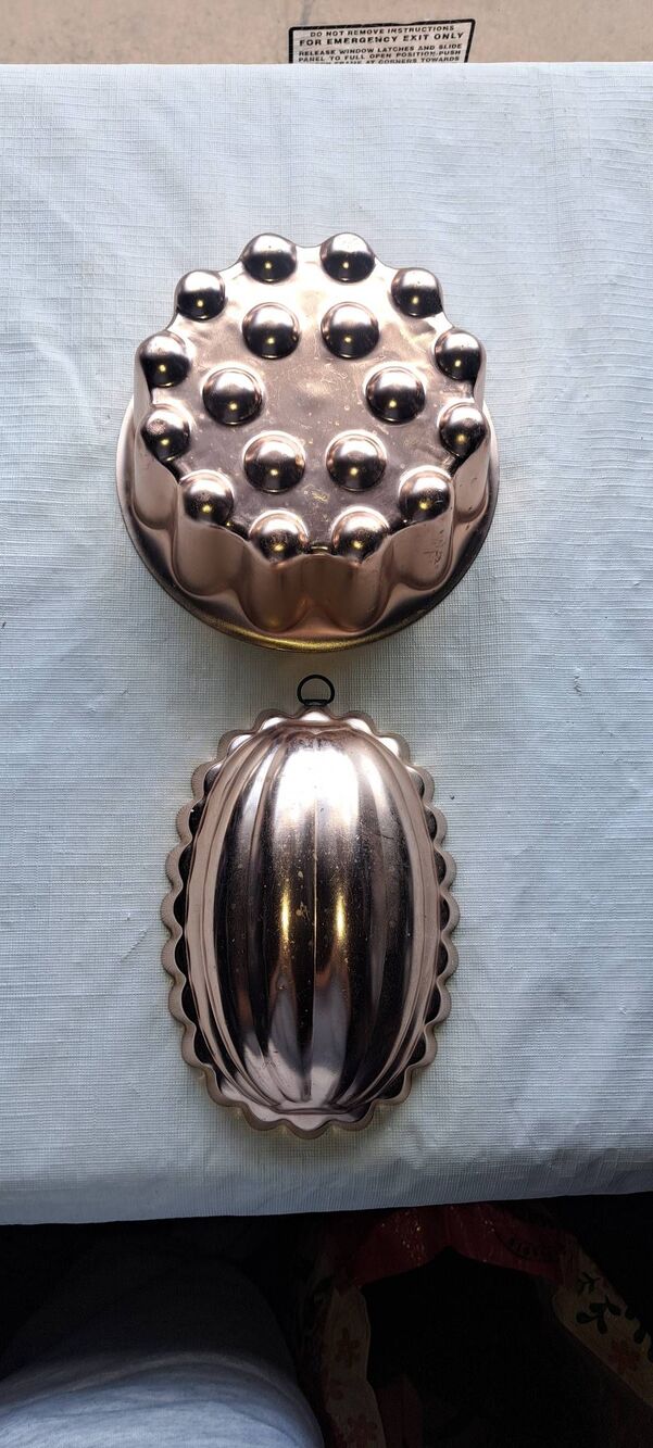 Vintage Copper Tone Kitchen Mold Set of 2 Hanging Jello Bundt Aspic Wall Decor